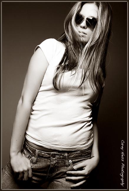Female model photo shoot of JenPrior