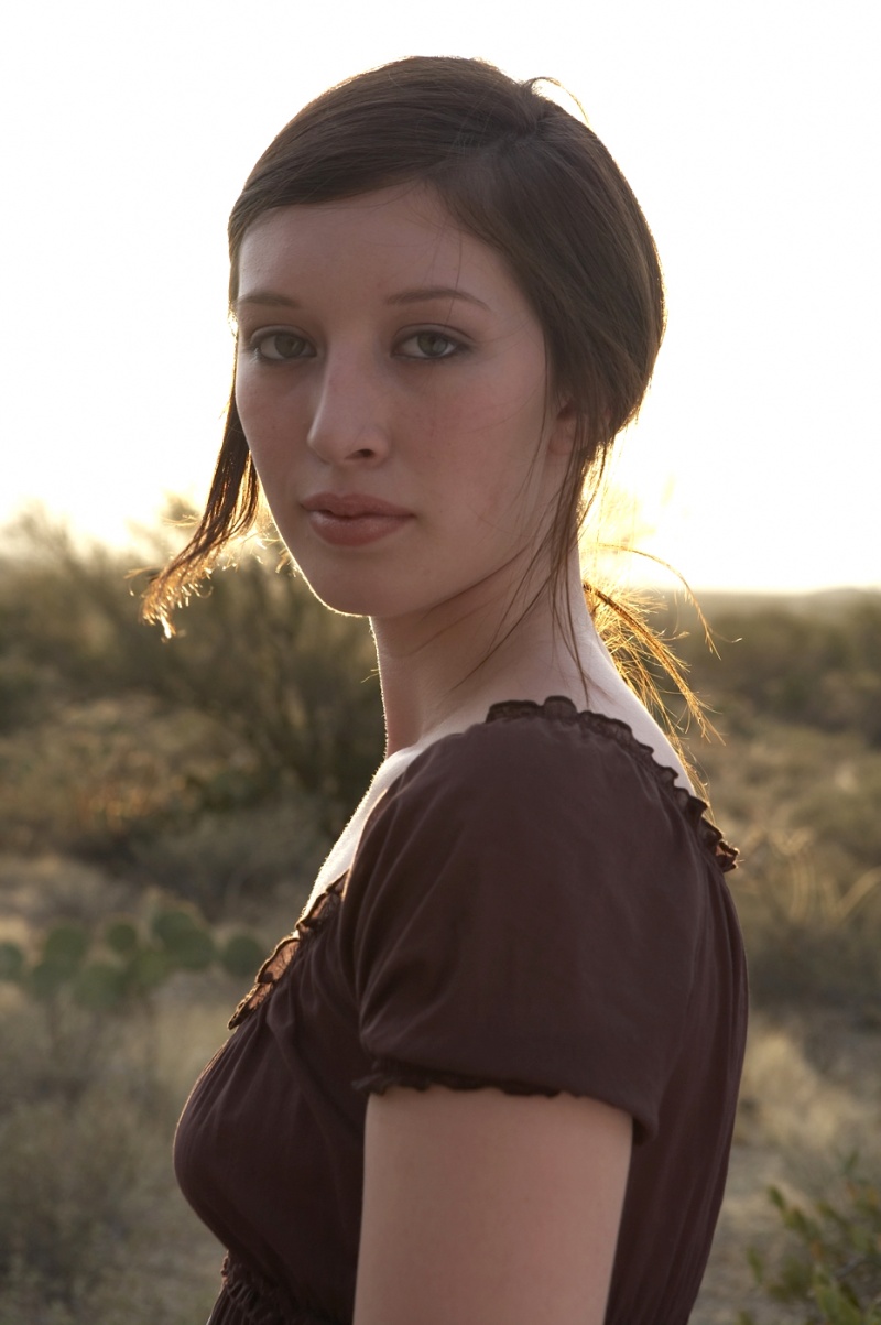 Female model photo shoot of tinacarbone