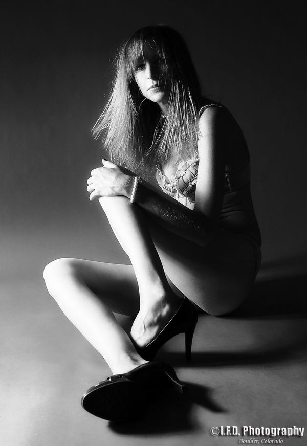 Female model photo shoot of co_ski_bunny