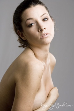 Female model photo shoot of Danni Pivetta
