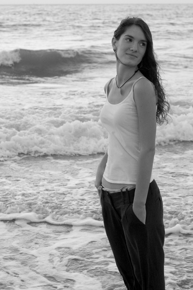Female model photo shoot of leslika in 86th Street, Virginia Beach, VA