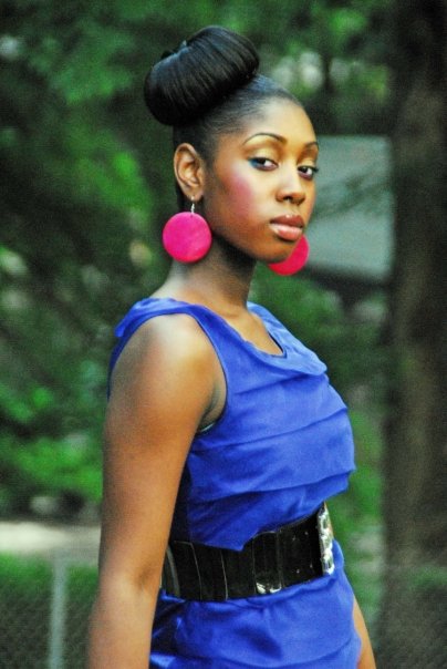 Female model photo shoot of Sharayia Monet MUA by REA STUDIO in Central Park