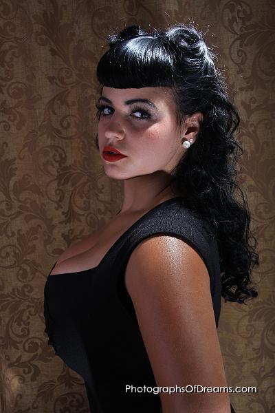 Female model photo shoot of Darla Deville