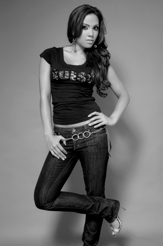 Female model photo shoot of Dany MIchelle