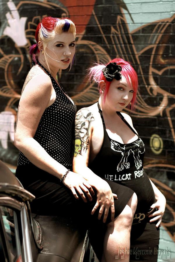 Female model photo shoot of Lily Blackout and CattSmear by El Mercurio  in Houston, TX