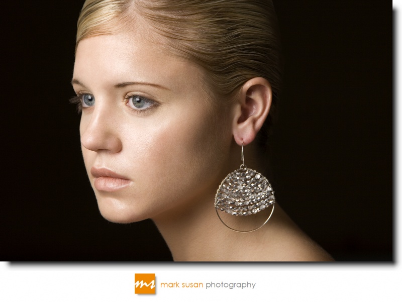 Female model photo shoot of Alysha Ross by Mark Susan, makeup by vanessa perez
