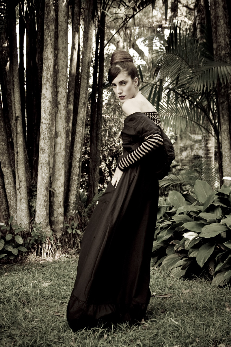 Female model photo shoot of Nathalia Tognarelli by Nelson Faria