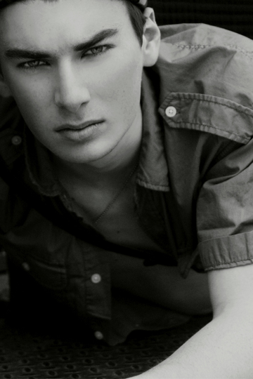 Male model photo shoot of Tyler Cowan