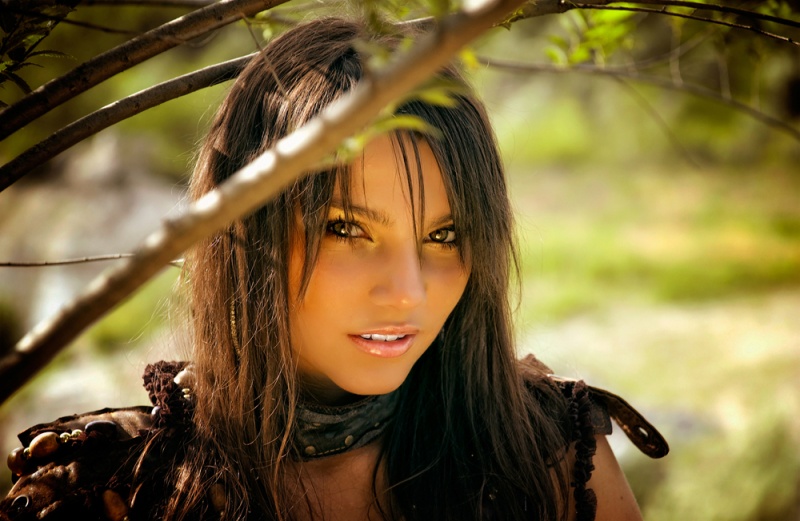 Female model photo shoot of Rodyka
