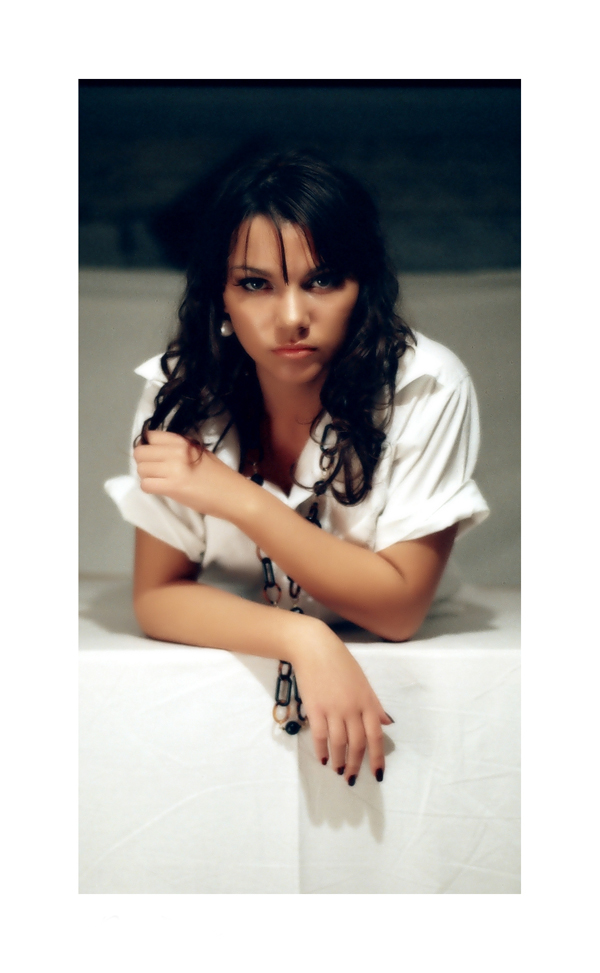 Female model photo shoot of Rodyka