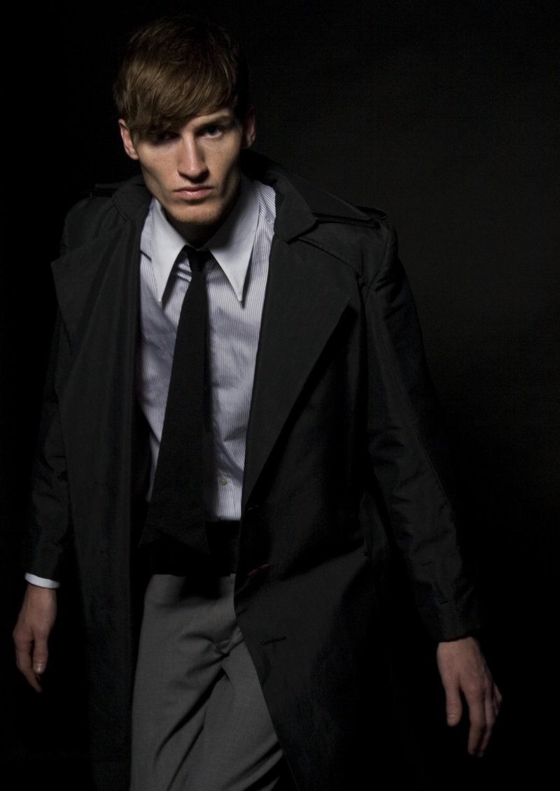 Male model photo shoot of Aaron Ray Dowie