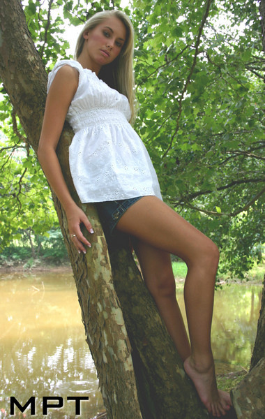 Female model photo shoot of MeganEH in Knoxville, TN