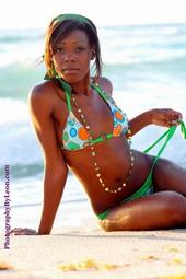 Female model photo shoot of Kurls Johnson in South Beach