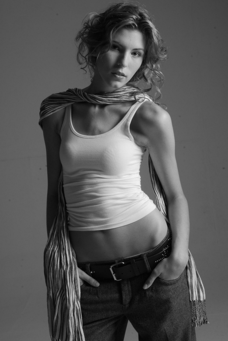 Female model photo shoot of Tiffany Boychuk