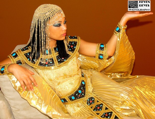 Male model photo shoot of keven reyes in Egypt