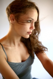 Female model photo shoot of Dayna Holloway