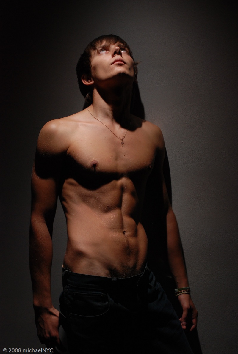 Male model photo shoot of Alex Starikov by Michael Huitt