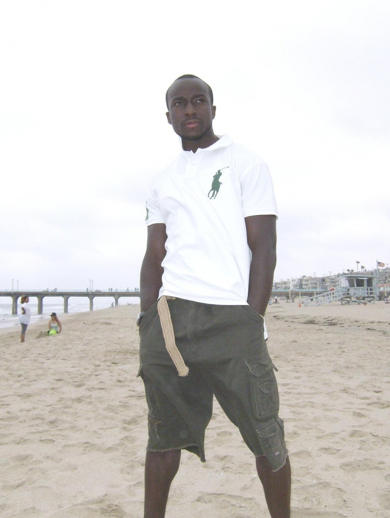 Male model photo shoot of Alonxo in Manhattan Beach, CA