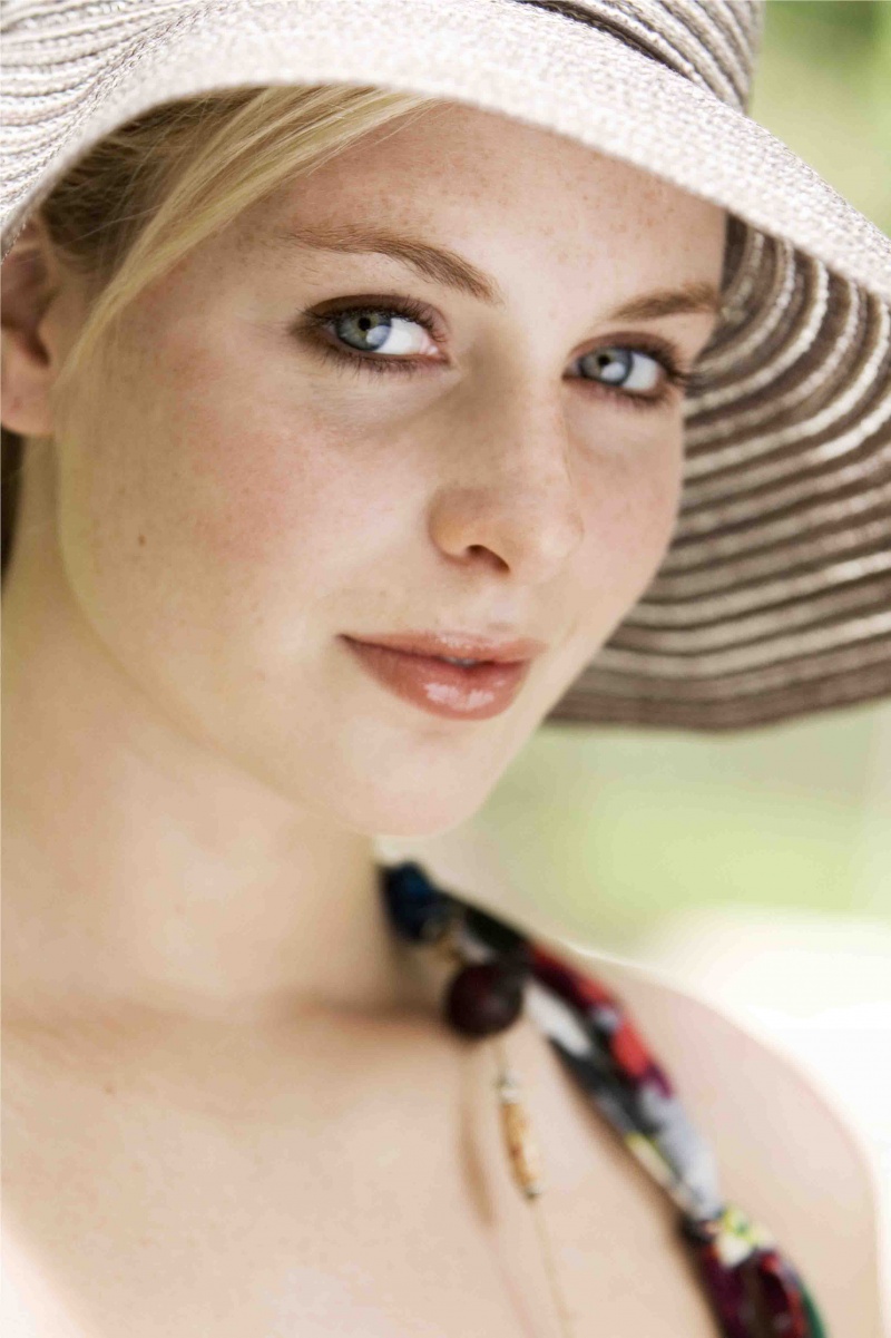 Female model photo shoot of Kerrie Clark Makeup