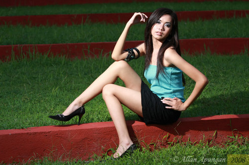 Female model photo shoot of Lauren Dalao by Allan Apungan in UP Diliman, Philippines