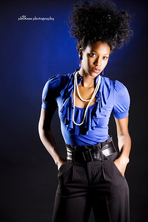 Female model photo shoot of AllanteMitchell by Photasa Photography, makeup by Rashida LaShawn