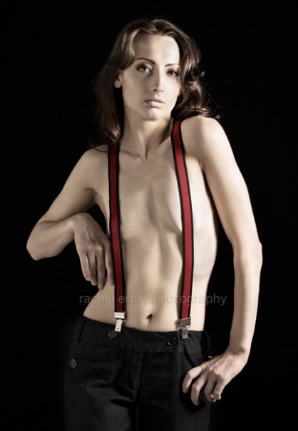 Female model photo shoot of Jennifer Wiktorek