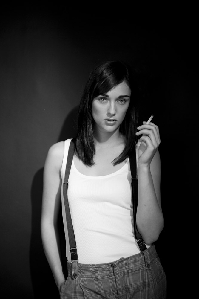 Female model photo shoot of Holly Watts