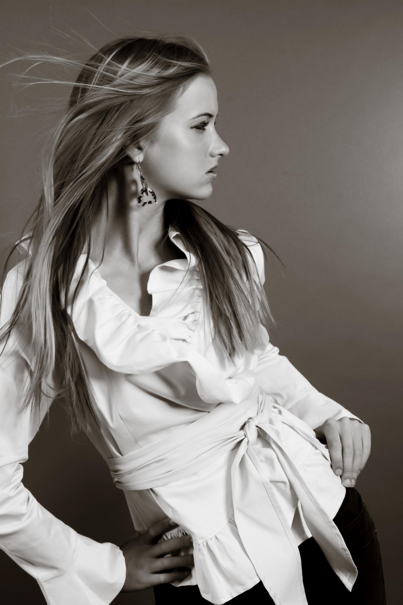 Female model photo shoot of Tess Marie by Brian T Rickey