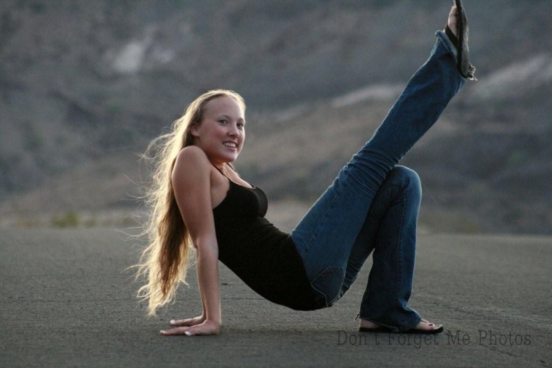 Female model photo shoot of Amber Ellis in Sara Park - Lake Havasu City, AZ