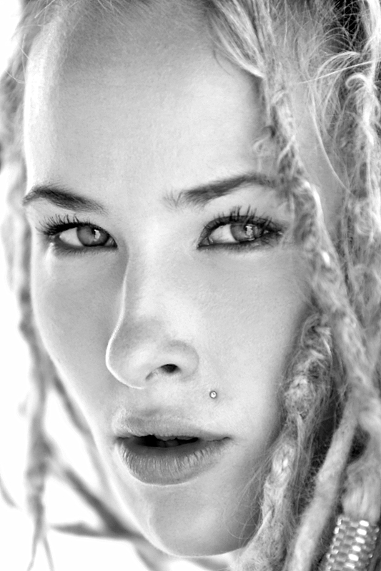 Female model photo shoot of Lauren Carina  by Joe Paul Studios