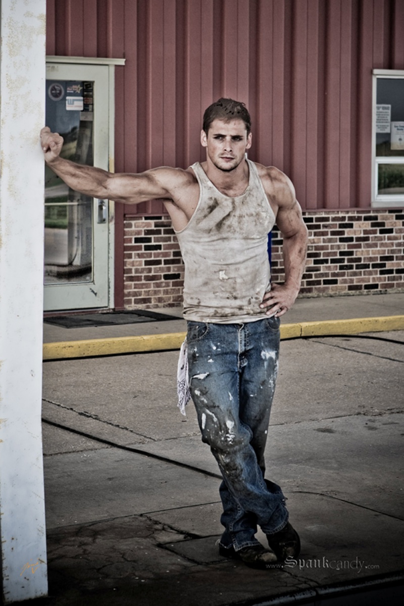 Male model photo shoot of Sean Harley