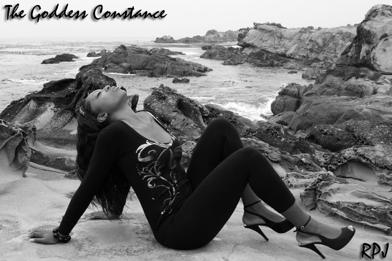 Female model photo shoot of The Goddess Constance by RPJ in Gerstle Cove
