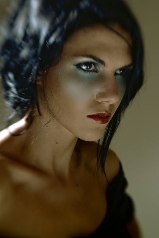 Female model photo shoot of Madelaine Guppy