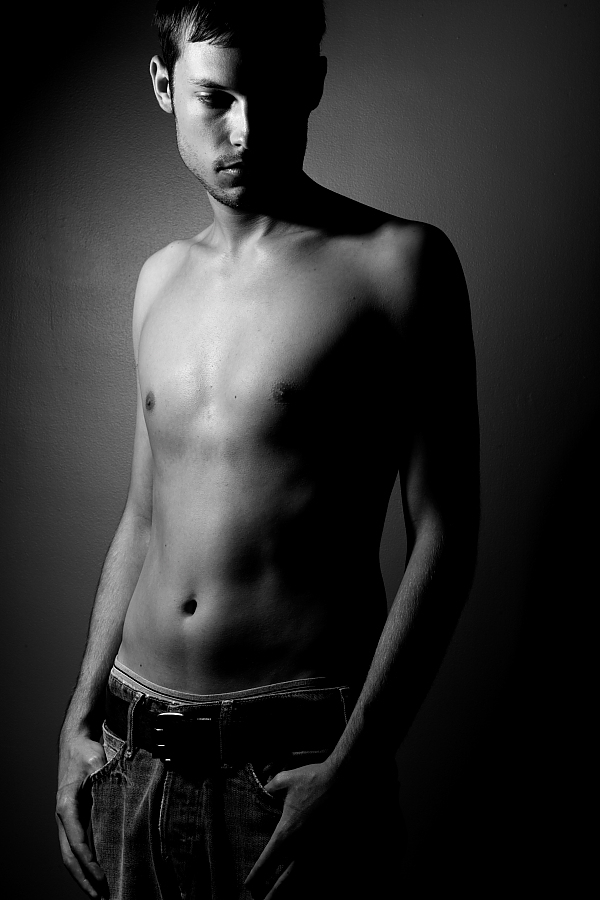Male model photo shoot of Andrew Kane