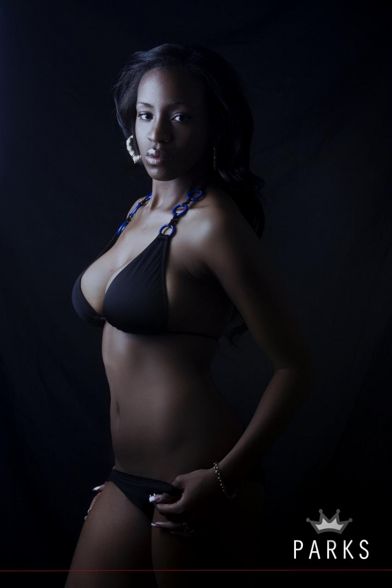 Female model photo shoot of Sheree2185 in Bronx, NY