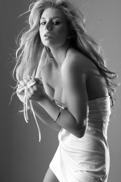 Female model photo shoot of Sara Balint