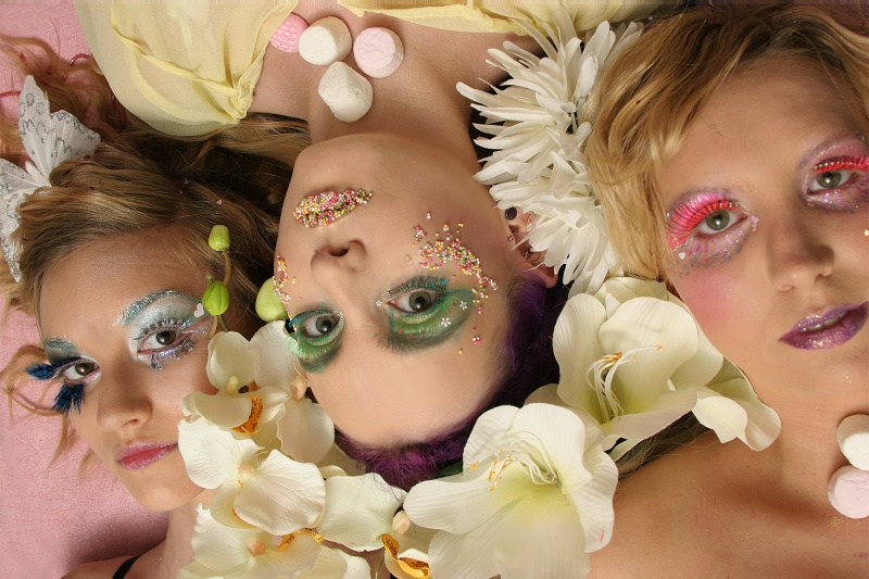 Female model photo shoot of Hollie Bates, Katie-Dawn and Samantha Spencer by Ein zwei drei vier funf in Biggleswade, makeup by Mandy Elizabeth Makeup
