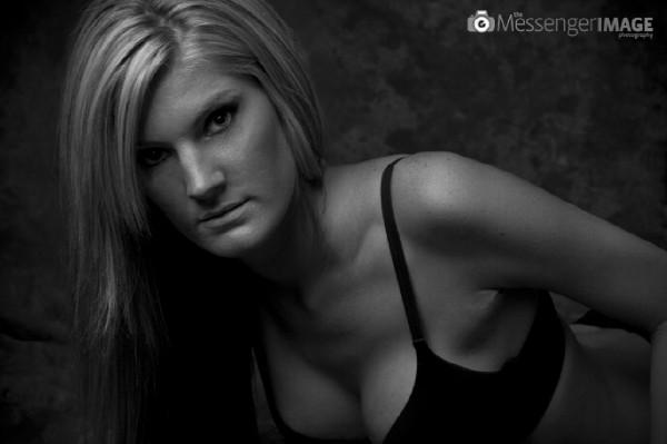 Female model photo shoot of _Melinda_