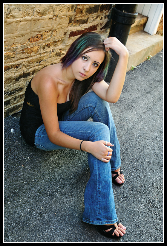 Female model photo shoot of Shelle C by NikonGuy