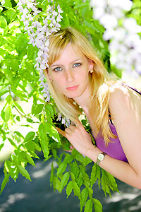 Female model photo shoot of jennifer featherstone