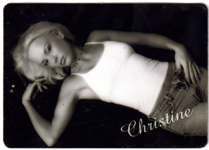 Female model photo shoot of Christine25