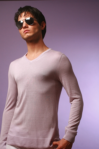 Male model photo shoot of Ry Finley in Uptown Studio