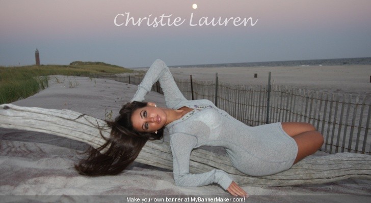 Female model photo shoot of Christie Lauren L