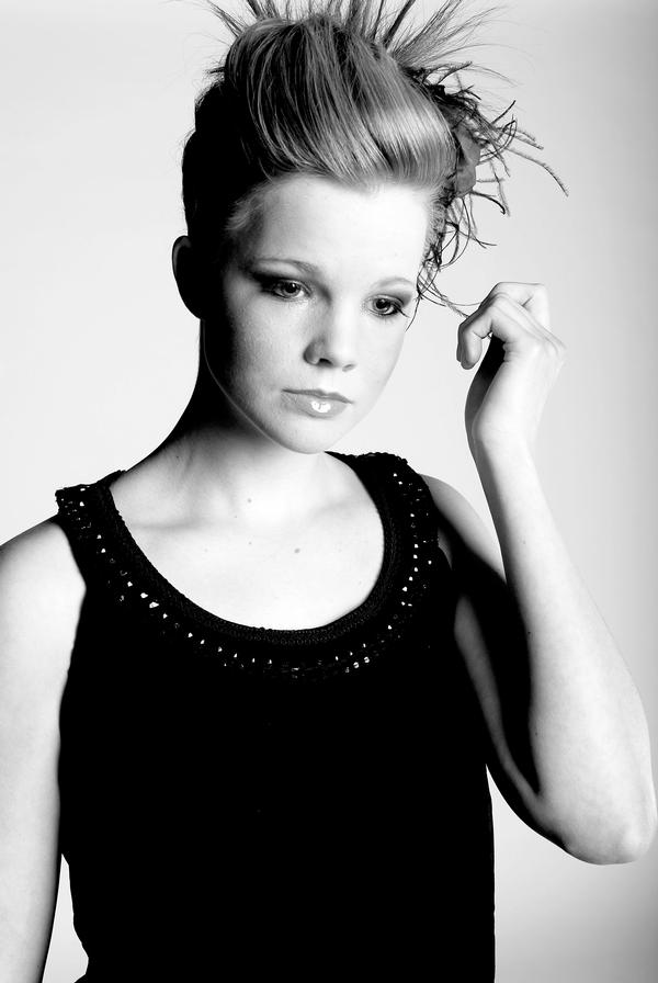 Female model photo shoot of KatherineCoogan