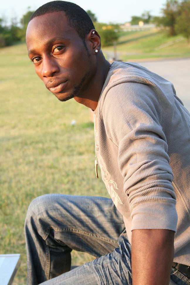 Male model photo shoot of Que by Brice6 in washington, dc