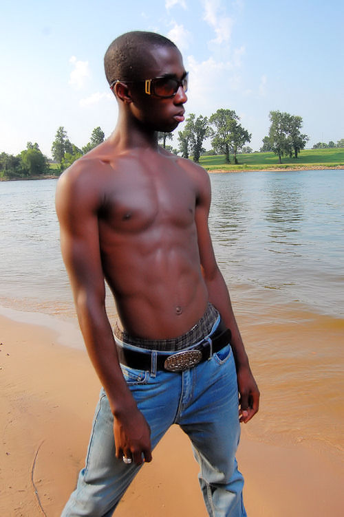 Male model photo shoot of DavidDeon by T Taylor Photos