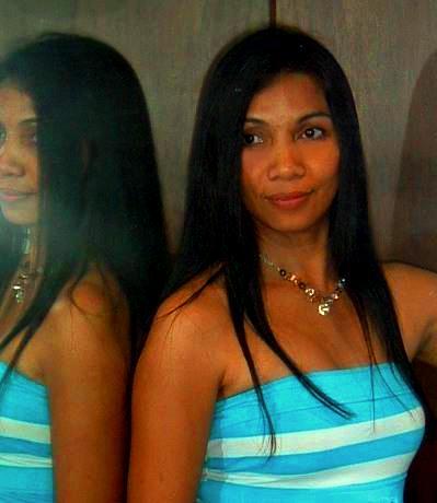 Female model photo shoot of Pinay Bonita