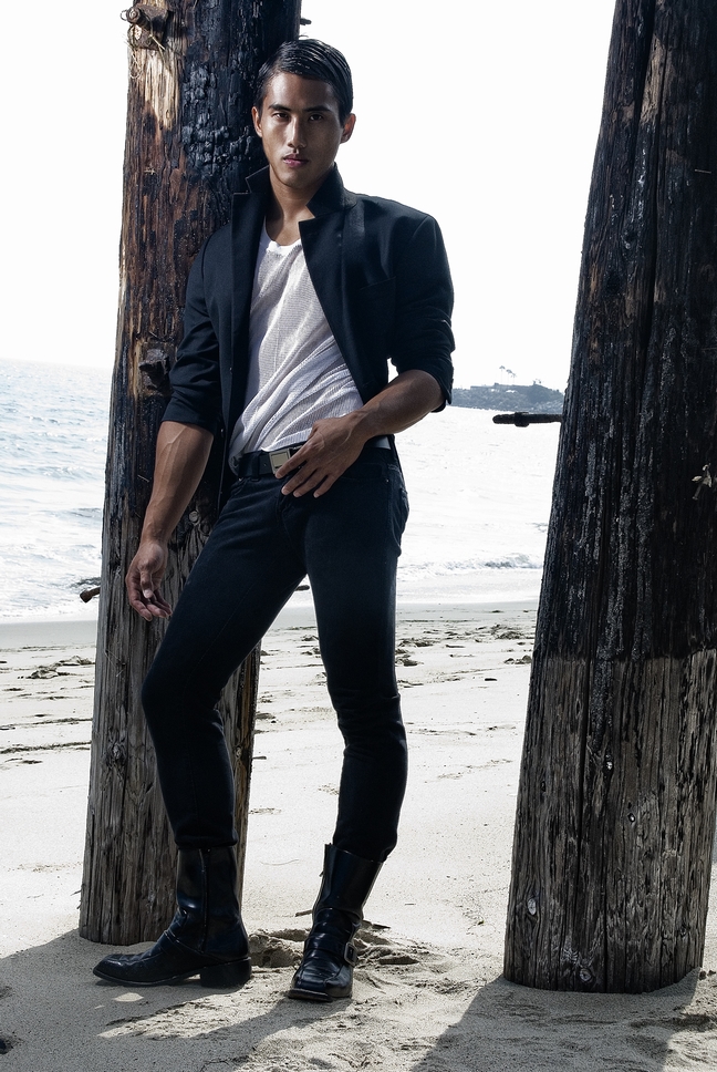 Male model photo shoot of Ian Cheng by name changed in Santa Monica Beach