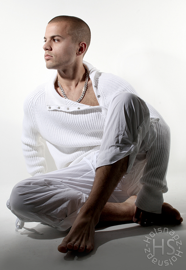Male model photo shoot of Stuart Smith