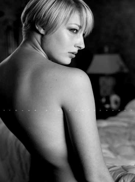 Female model photo shoot of Hana Lively by kyoung Kim